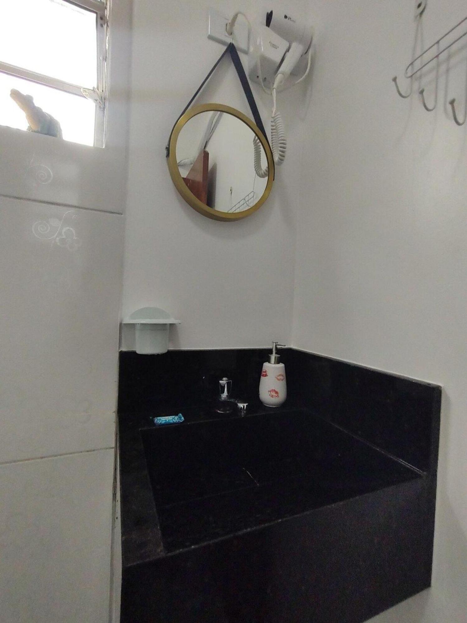 Cantinho Do Descanso Ll Na Praia Grande Убатуба Екстериор снимка